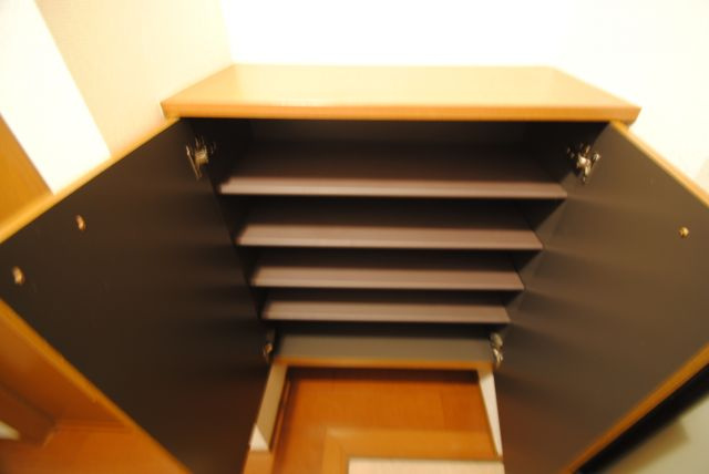 メゾン・ド・ユニオンの収納|内装イメージ：同物件別室