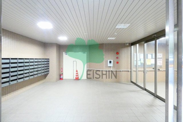 ヒルクレスト博多駅のエントランス