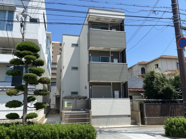 フジパレス兵庫の外観
