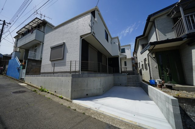 保土ヶ谷区鎌谷町　全２棟新築戸建ての外観