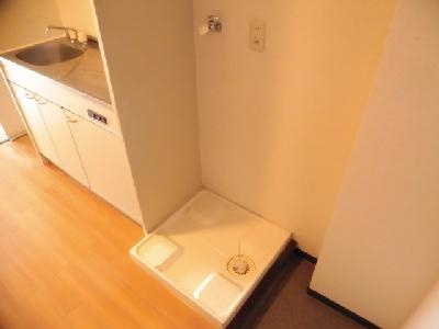 Villa Florian（ヴィラフローリアン）の設備|室内洗濯機置き場