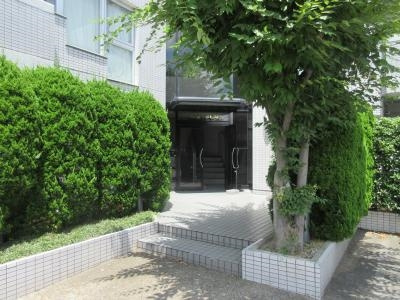 エスパシオ石田のエントランス