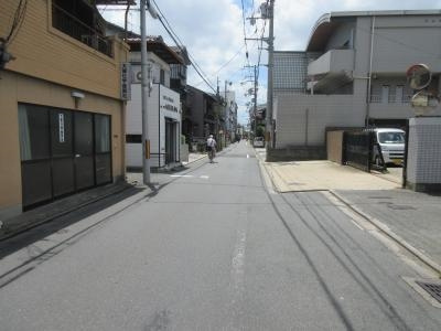 エスパシオ石田の周辺|前面道路