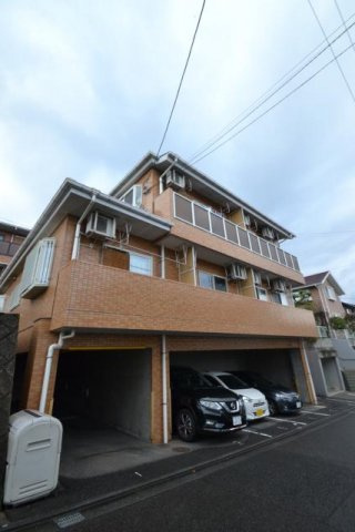 メゾン向陽の外観