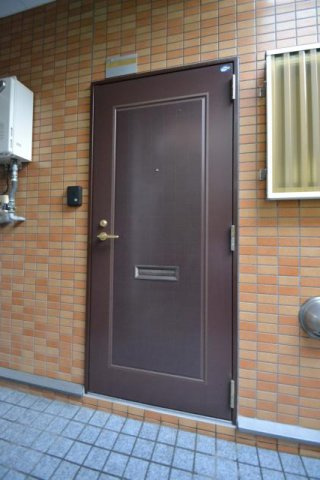 メゾン向陽の玄関