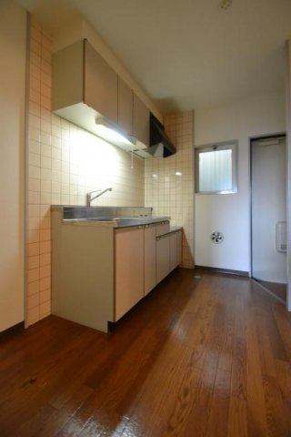 メゾン向陽の居間・リビング