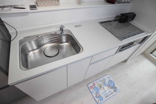 スカイ・シーフロント塩屋のキッチン