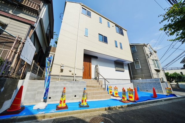 保土ヶ谷区西谷町　新築戸建の外観