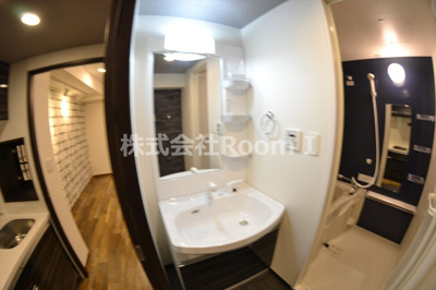 【洗面所】 | アクティ天満橋 | スペースが確保できる洗面所です