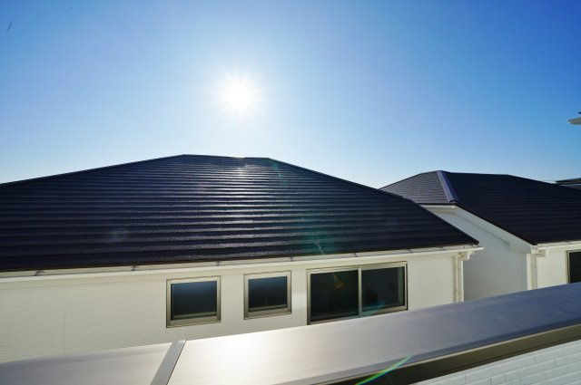 価格変更！駅徒歩８分の好立地。玄関ＳＩＣ付♪４ＬＤＫ！カースペース２台♪峰岡町３丁目　新築戸建の展望