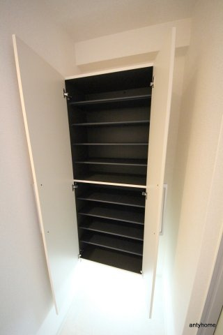 ラヴィータ西梅田の収納