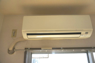 【設備】 | ハイネス丸友 | エアコン付き
