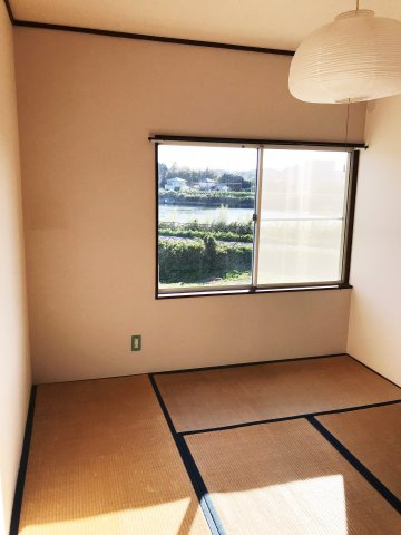 リバーサイドいすみの和室