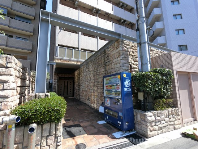 【エントランス】