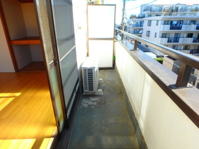 【バルコニー】 | ロイヤル鈴木