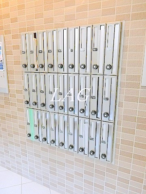 【その他共用部分】 | フレア平井  | 集合ポストです。