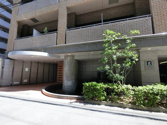 【エントランス】