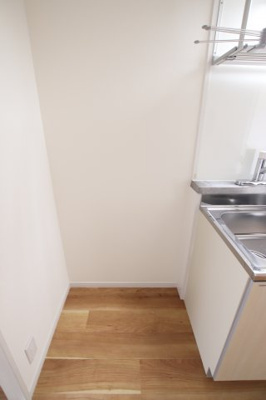 【その他】 | ファミリーハイツT・Y | 冷蔵庫スペース