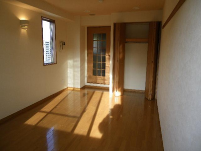 【洋室】 | Y’ｓパレス谷町