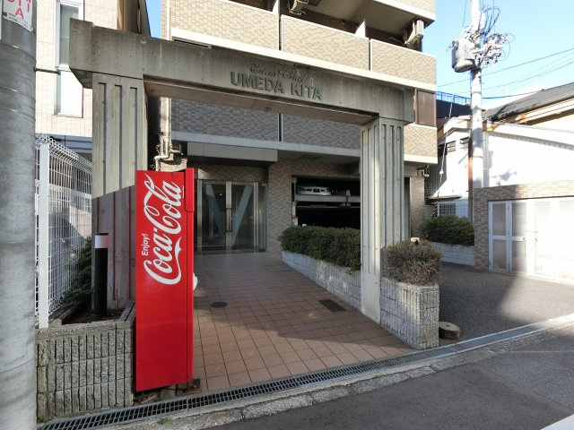 【エントランス】