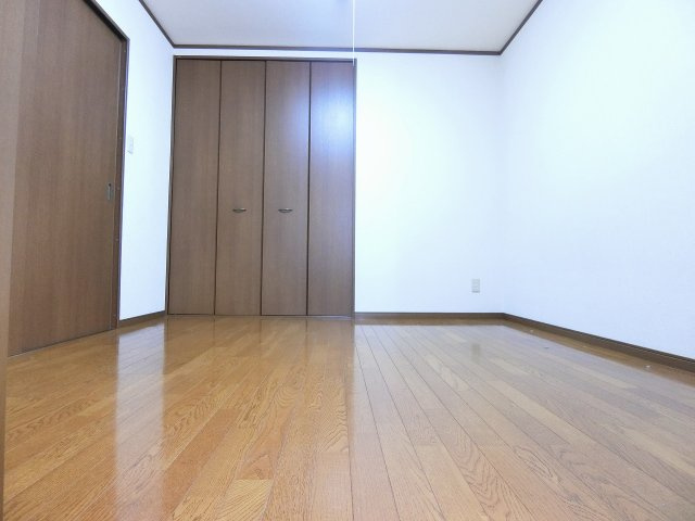 第二コーポ江頭の洋室|スタンダードな洋室です