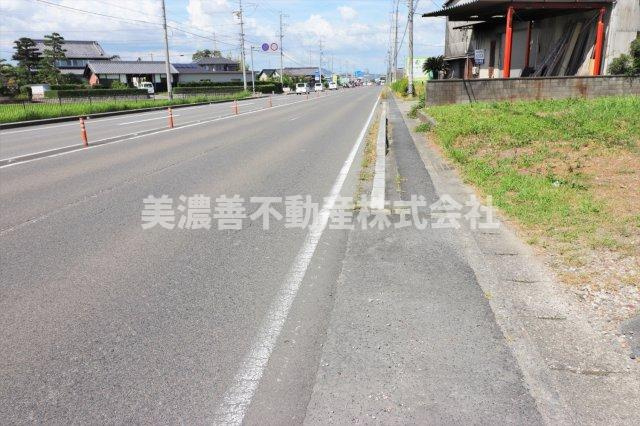 ５３６４２　羽島市足近町土地の外観