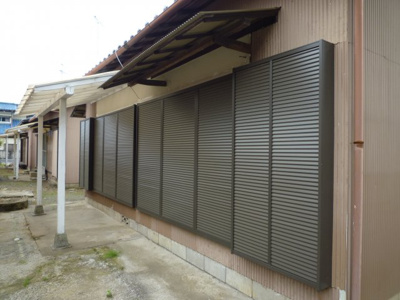 【設備】 | 岡澤住宅 | 雨戸