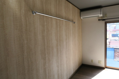 【内装】 | コーポスズラン | 洋室のクロス張り替えました