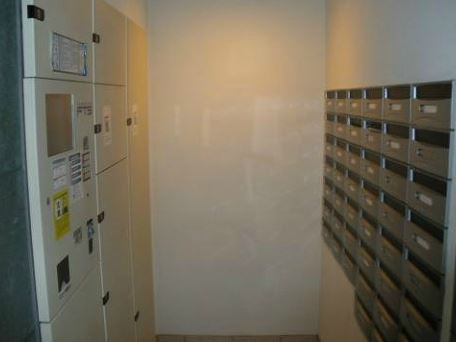 プラウドジェム市ヶ谷のその他共用部分|宅配ボックス