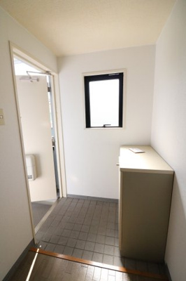 【玄関】 | フローリーハイツ