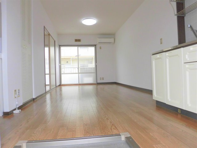 パナタウン杉ノ本Bの内装