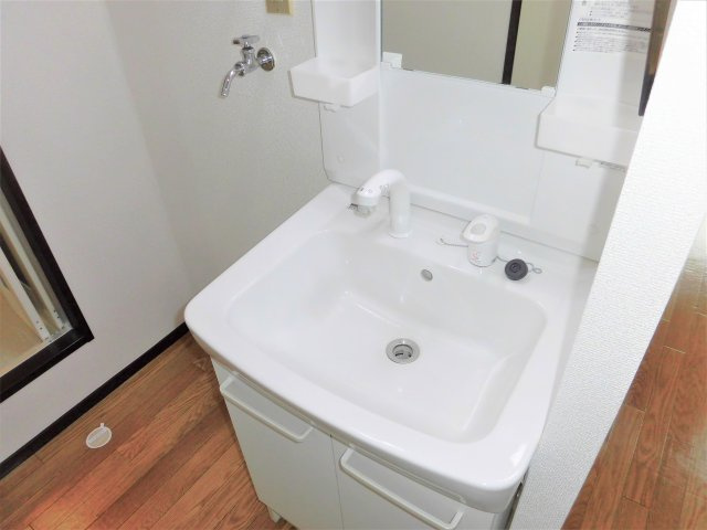 パナタウン杉ノ本Bの独立洗面台