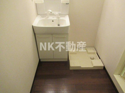 【洗面所】 | Felice（フェリーチェ）（八戸ノ里賃貸） | コンパクトで使いやすい洗面所