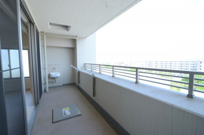 【展望】 | ブランズ市が尾ヒルトップ | 目線を気にすることなくお洗濯ものを干すことができます。