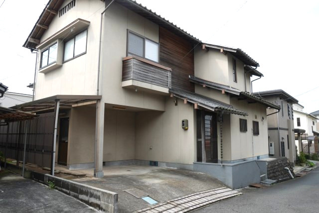 津山市総社　借家　5LDK