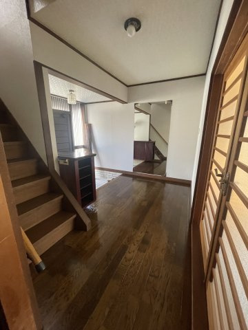 津山市総社　借家　5LDKの内装