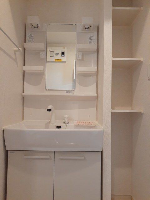 エターナルの洗面所