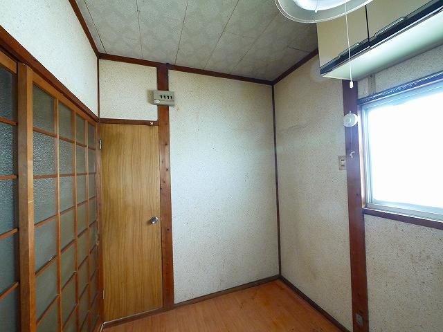 大西政男貸家のその他|ゆったりとしたキッチンスペース