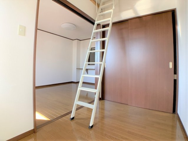 メゾン・ベルエールの寝室|※ロフトは2階のお部屋のみ
