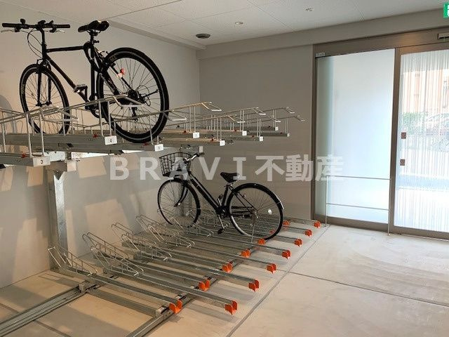 ラ・メゾンヴェール上町　BRAVI不動産のその他共用部分|【ラ・メゾンヴェール上町】敷地内駐輪場