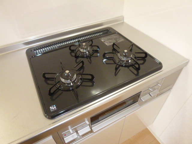 アヴァンティⅤ・Ｂのキッチン|3口ガスコンロ