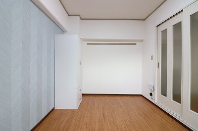 【洋室】 | ドミールあさひ | 広々とした洋室です