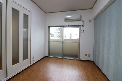 【洋室】 | ドミールあさひ | 広々とした洋室です