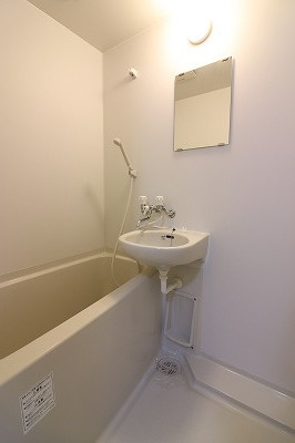 【浴室】 | ドミールあさひ | 日々の暮らしに欠かせないお風呂です