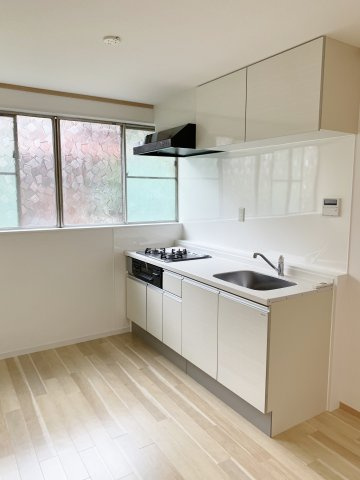 新座市栗原5丁目戸建のキッチン