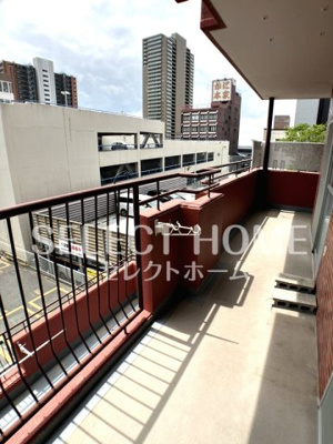 【バルコニー】 | シャンボール康生 | 陽当たり良好なバルコニーです