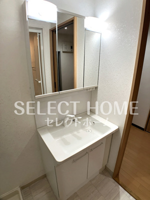 【独立洗面台】 | シャンボール康生 | 独立洗面化粧台が付いています