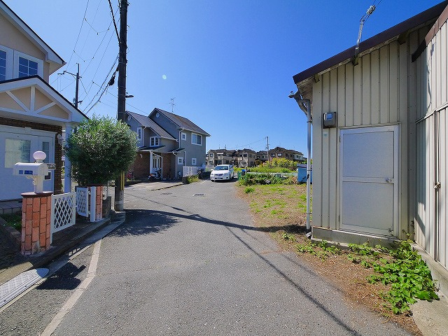 平松4丁目倉庫の周辺