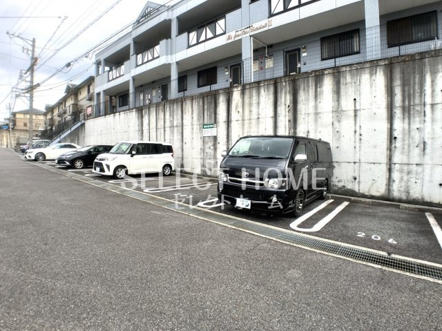 【駐車場】 | グリーンハイム松橋Ⅱ | 駐車場があります
