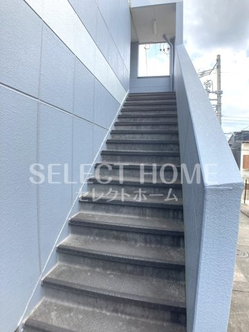 【エントランス】 | グリーンハイム松橋Ⅱ | 建物の内部です